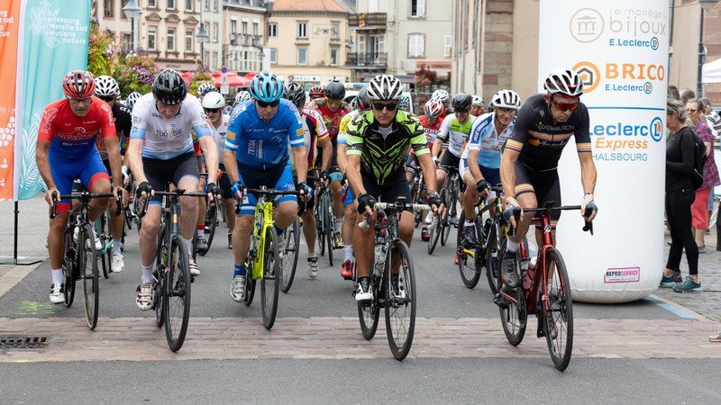 Zone de départ d'une course cycliste