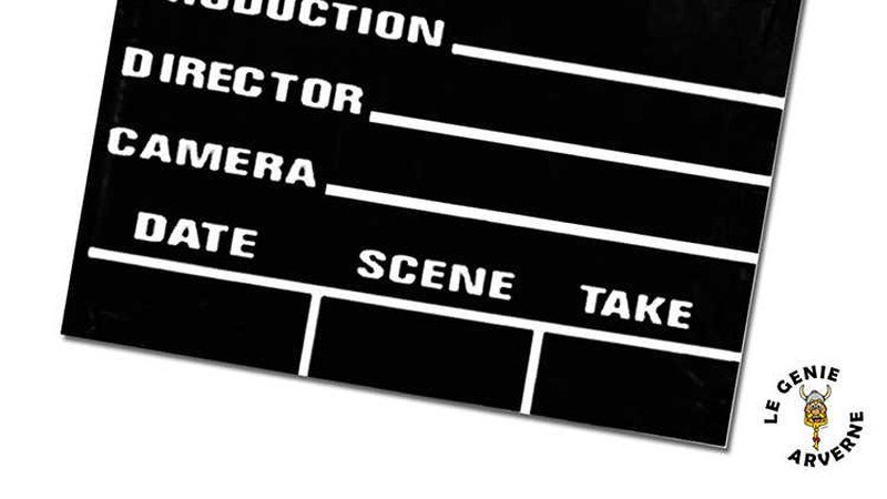Clap de cinéma sur un plateau de tournage