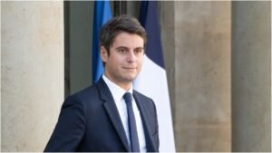 Gabriel Attal : son parcours, son âge et sa vie privée