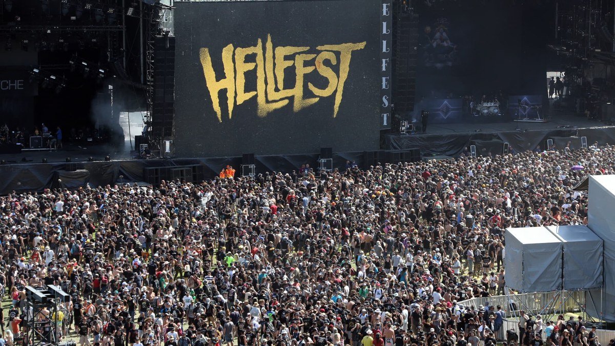 Affiche et dates du festival Hellfest 2027