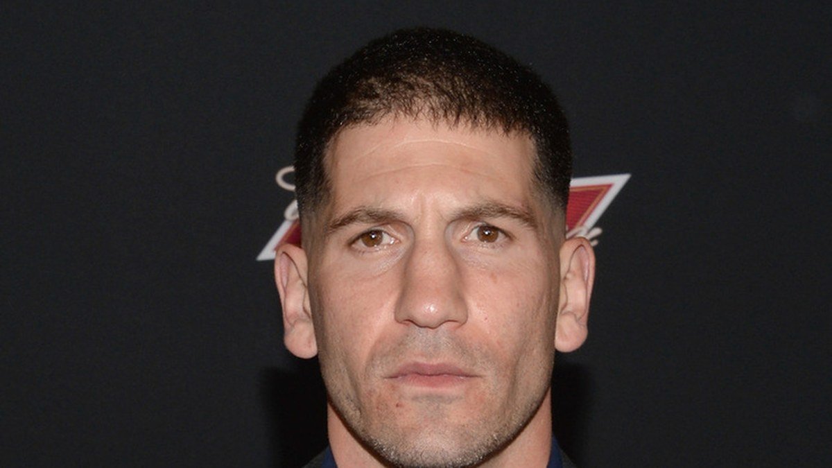 Portrait de l'acteur Jon Bernthal