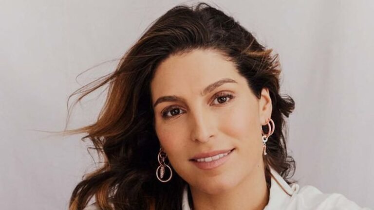 Portrait de Laury Thilleman