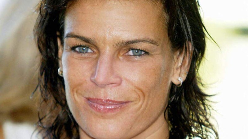 Photo officielle de la princesse Stéphanie de Monaco
