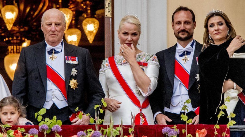 Membres de la famille royale norvégienne lors d'un événement officiel