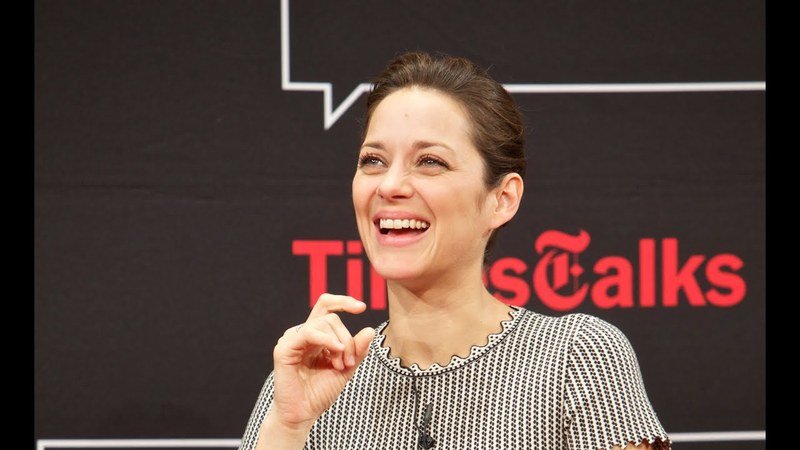 Portrait de Marion Cotillard lors d'une interview