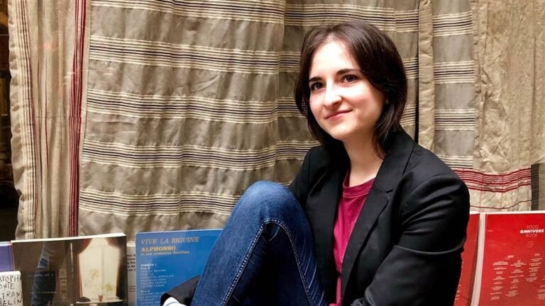 Portrait de l'actrice française Syrielle Mejias